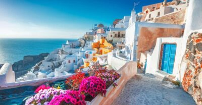 1-Day Boat Trip: Santorini Volcano, Thirassia & Oia Sunset - Getting from your hotel to Athinios and onto the King Thira boat