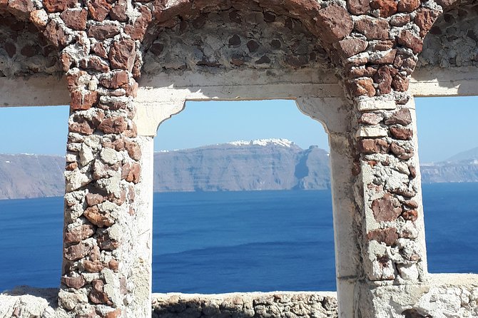 4 Hours Tailor Made Tour in Santorini - Stop 1: Ancient Thera and the Island Before the Modern Viewpoints