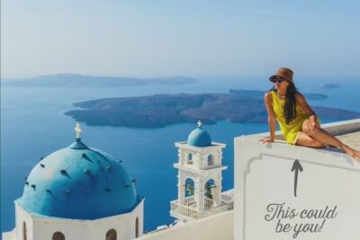4 hrs PRIVATE island tour and photos, Oia and Blue domes - Firostefani’s blue-domed church and the volcano explanation you’ll remember