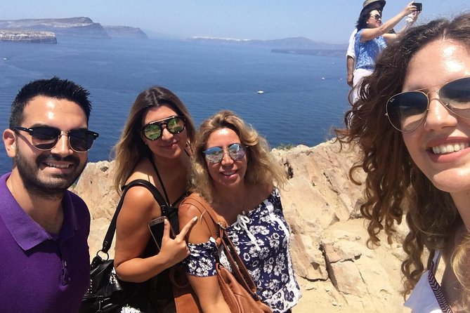 6-h Discover Santorini: Culture, Views & Wine Private Tour - Megalochori’s narrow streets and Cycladic character