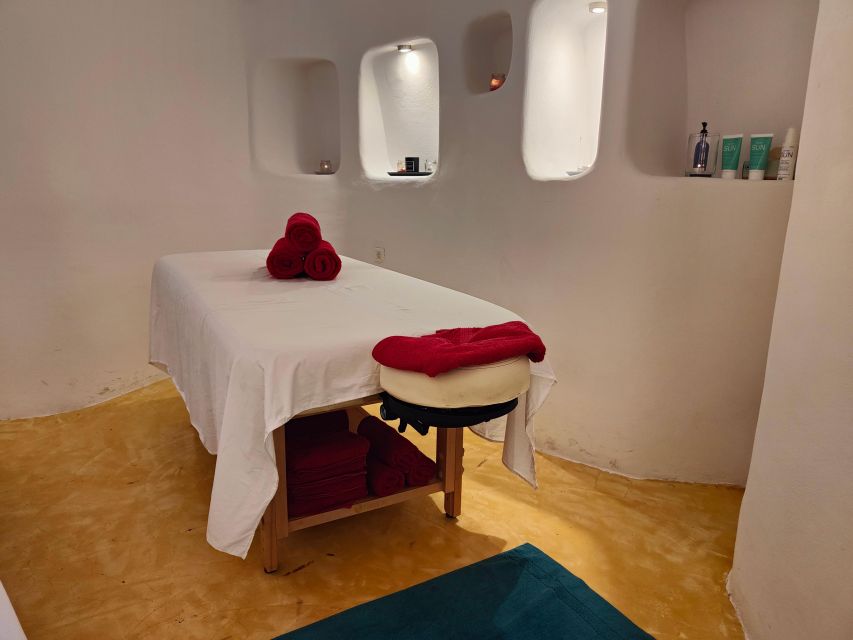Akrotiri: Aromatherapy Couples Massage - Timing on Santorini: when 1 to 1.5 hours works best