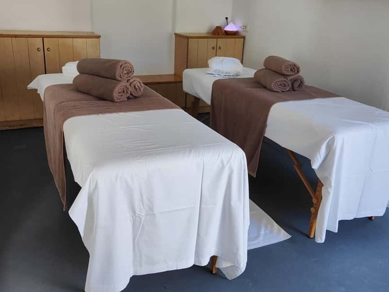 Akrotiri: Aromatherapy Couples Massage - Finding the spa in Akrotiri: check-in and first impressions