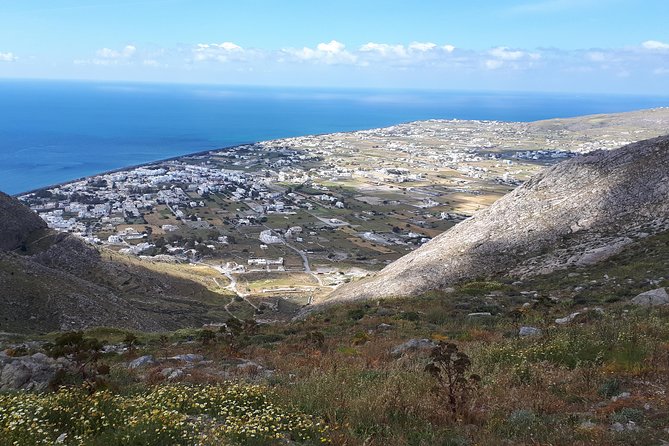Amazing sightseeing in Santorini 2022 - Castelli of Pyrgos: the island’s old capital vibe in one stop