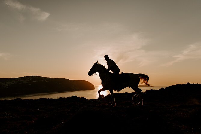 Beach Gallop - Horse Riding Safari for Experienced Riders - Cliff-top panoramas and the Santorini views you’ll remember