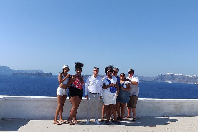 Best of Santorini: 3-hour Private Tour with a Local Guide - Sunset at a secret spot: the payoff that changes the whole day