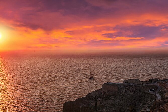 Best of Santorini in 4 Hours – Private Local Experience - Akrotiri Lighthouse: cliffs, sea air, and a calmer pace