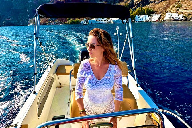 Boat Rental in Santorini - The 4-hour route you can feel (Kampia, hot springs, Thirassia)