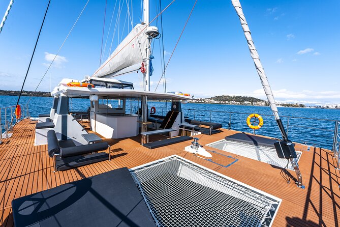 Comfort Max Catamaran Caldera Cruise with BBQ and Drinks - Onboard Greek BBQ and Open Bar: What You Actually Eat