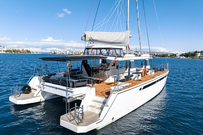 Comfort Max Catamaran Caldera Cruise with BBQ and Drinks - Timing, Weather, and What to Pack So You Don’t Regret It