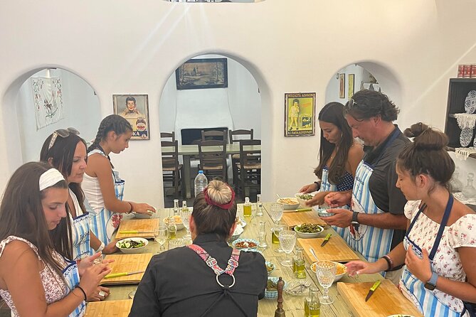 Cooking Class with Private Chef - prepare & enjoy local menu - The vegetarian Santorini menu you’ll make step-by-step