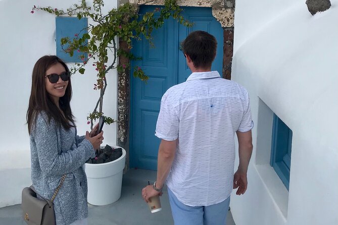 Discover the Cultural Heart of Santorini with Mεliton Tours - Why a private van matters on Santorini