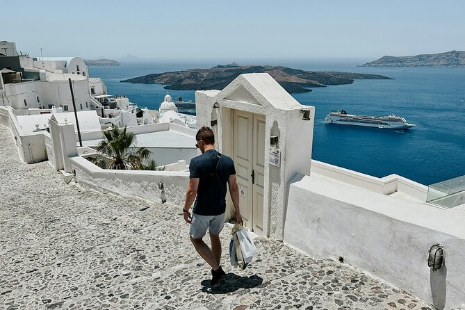 Discovering Santorini : A 3-Hour Private Highlights Tour - Oia’s 90 Minutes: Lanes, Blue Domes, and Choosing Your Own Pace
