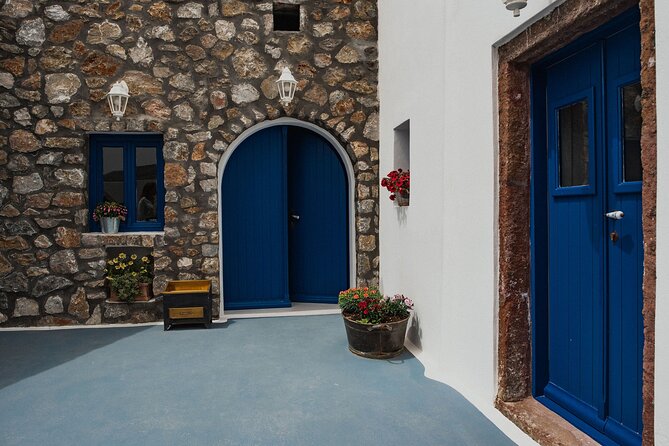 Exclusive Cooking Experience in our Cave Home by Petra Kouzina - Small Group, Big Personality: What 15 People Changes