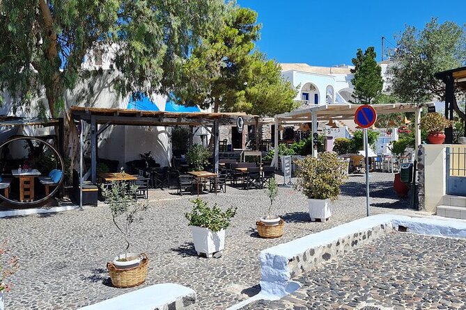 Exclusive Private Santorini Tour Fully Customizable Experience - Brews, tomatoes, and wineries: food stops that teach you the island