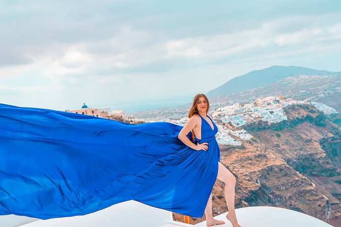 Flying Dress Photoshoot Experience in Santorini with pick up - Your photos: same-day proofs, then 30 edited favorites