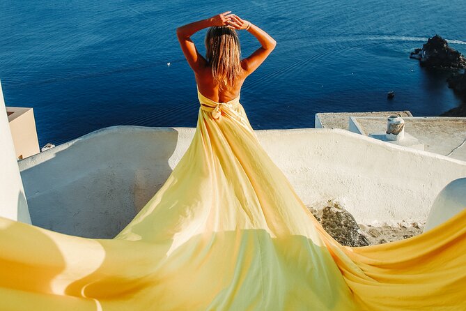 Flying Dress Photoshoot Santorini - Why a flying dress works so well in Oia