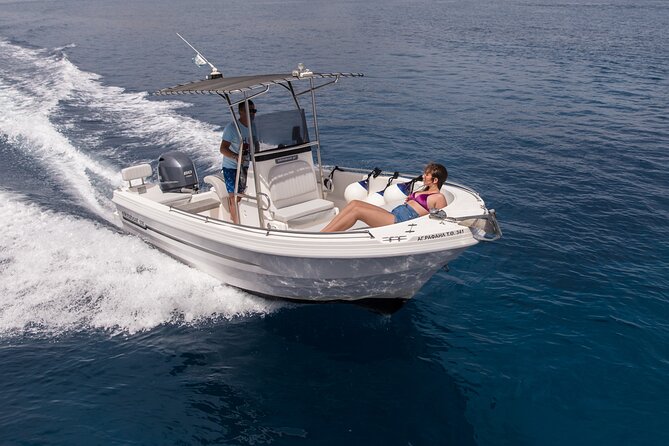 Full Day Boat Rental with License in Santorini - Your Day on the Water: 10am to After Sunset