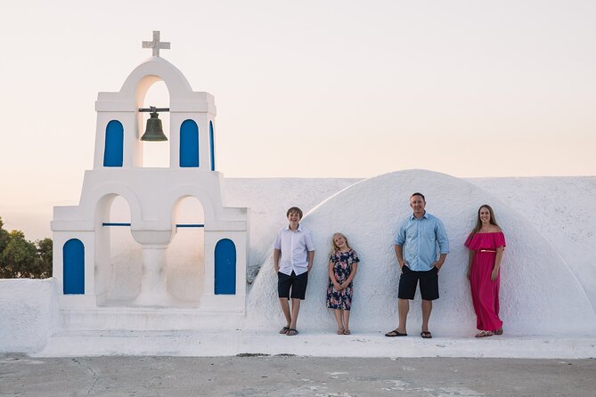 Hire Photographer, Professional Photo Shoot - Santorini - Who This Santorini Photo Shoot Fits Best