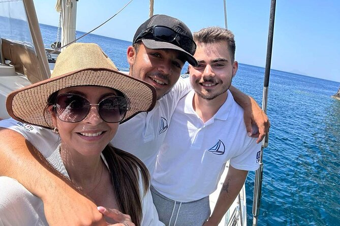 Luxury Santorini Catamaran Cruise: Lunch, BBQ, Drinks, Transfers - What to pack (so you don’t spend the day wishing)