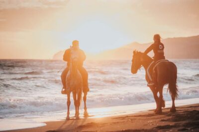 Megalochori: Horseback Riding Tour for Experienced Riders - The 2-hour route: from vineyards to Eros Beach and back over the caldera