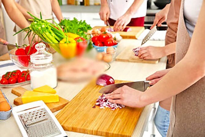 Miss Anna Santorini Cooking Class - How hands-on you’ll be (and how to plan your expectations)