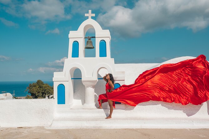 Oia Flying Dress Photoshoot Santorini - Professional photographers: what the best feedback tells you