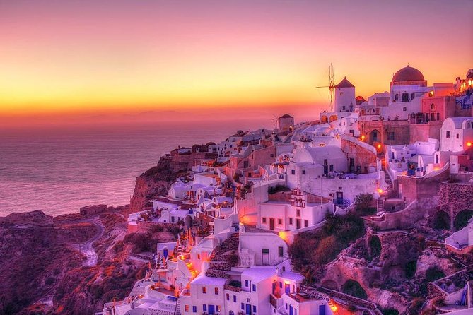 Oia Sunset Roundtrip Transfers - The ride back: expect a scheduled pickup, not an instant exit