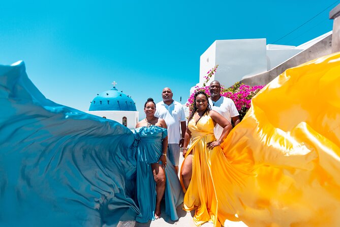 Photoshoot in Flying Dresses in Santorini - Starting in Imerovigli: Meeting Point and First Impressions