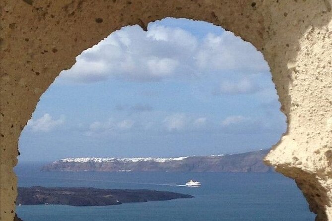 Private 6 hour guided tour in Santorini !!! - Meeting point and pickup: how to plan your start in Thira