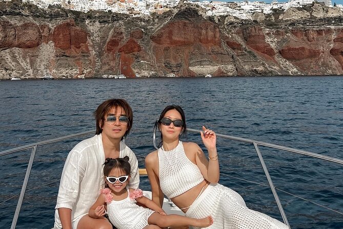 Private all included yacht Tour in Santorini - Sailing Past Fira, Firostefefani, Imerovigli, and the Old Port