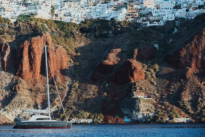 Private Beautiful Day or Romantic Sunset Cruise with Meal and Drinks - White Beach and Red Beach: two very different swims