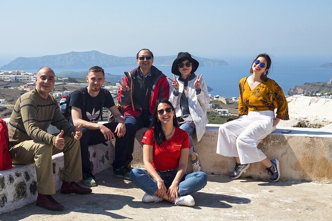 Private Captivating Santorini Highlights Tour inc. tastings - Akrotiri Lighthouse: A Quiet 1892 View Break