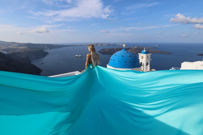 Private Express Flying Dress Photoshoot in Santorini – 30 Minutes - Who this photoshoot is best for