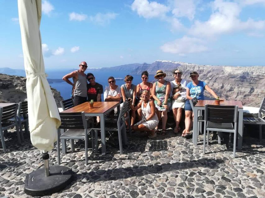 Private Famous Sights Tour with Local Guide in Santorini - Megalochori’s cobblestones: a quieter kind of Santorini