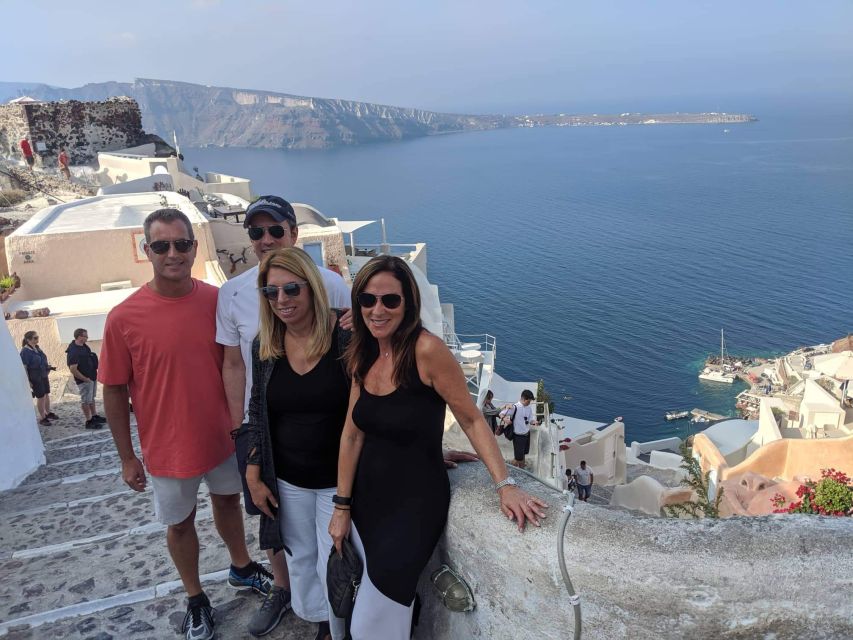 Private Famous Sights Tour with Local Guide in Santorini - Price and value: is $196 per person worth it?
