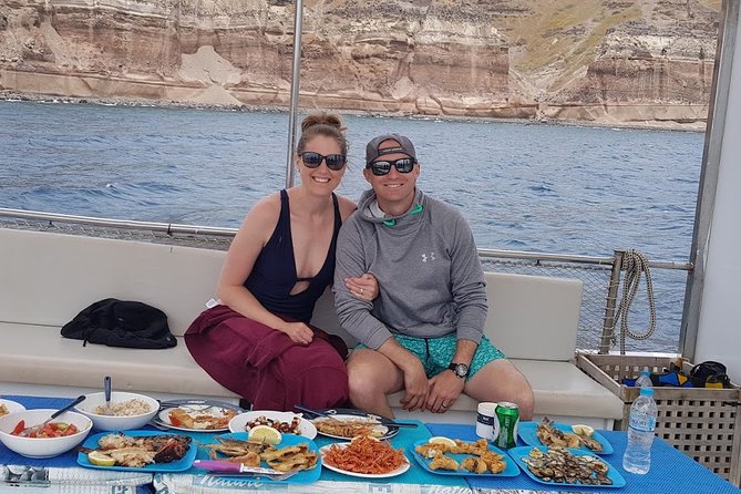 Private Fishing Tour - Sunset (transportation included) - Dinner on board: seafood, wine, and eating what you caught