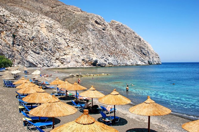 ~PRIVATE Full Day Santorini road tour 8 hours Book with us~ - Stop 1: Oia for that caldera view and the famous sunset vibe