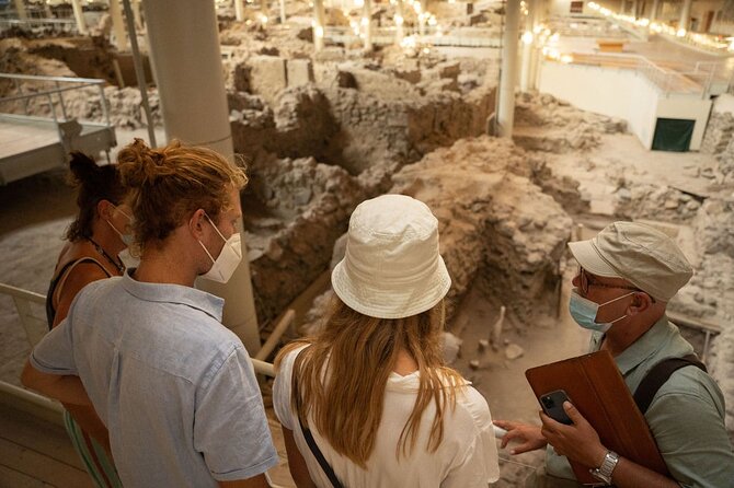 Private Guided Tour of Akrotiri Excavations in Santorini - Akrotiri’s Bronze Age city plan, daily life, and social order