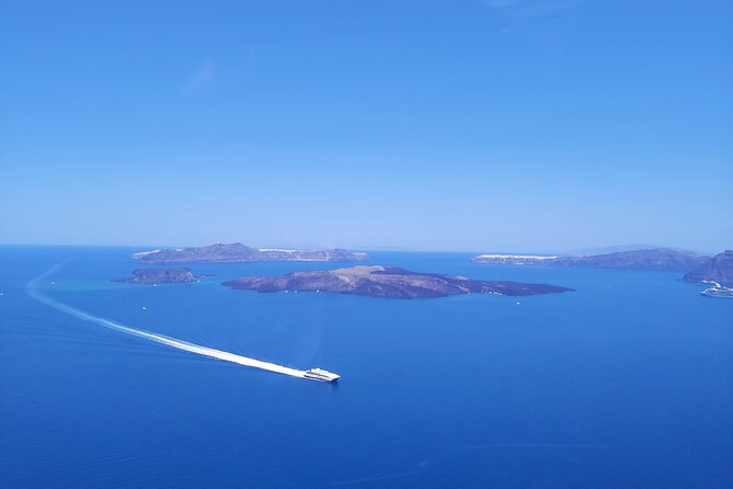 Private Helicopter Tour Santorini 20 minutes - up to 4 passengers - Key highlights worth knowing before you book