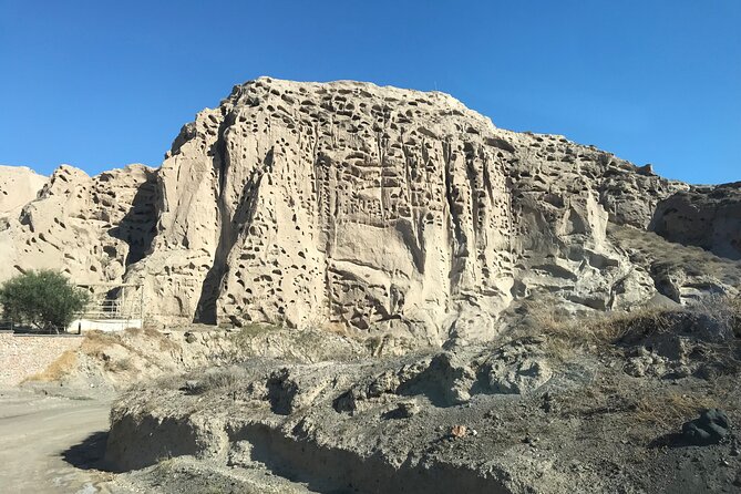 Private Highlights tour: Discover Santorini Like a Local - Megalochori and the less-performative Santorini