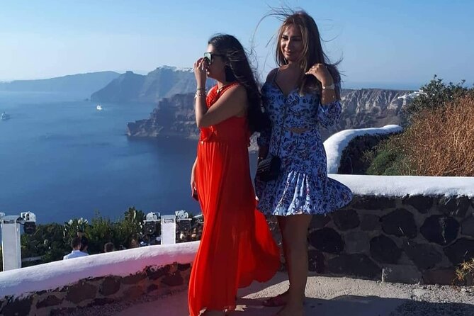 Private Santorini 4-Hours Tour : Oia, Megalochori & wine tasting - Imerovigli photo spot: brief stop, big view energy