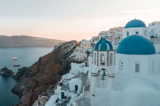 Private Santorini 4-Hours Tour : Oia, Megalochori & wine tasting - Pickup and meeting point: Triana Tavern and how cruise days change things
