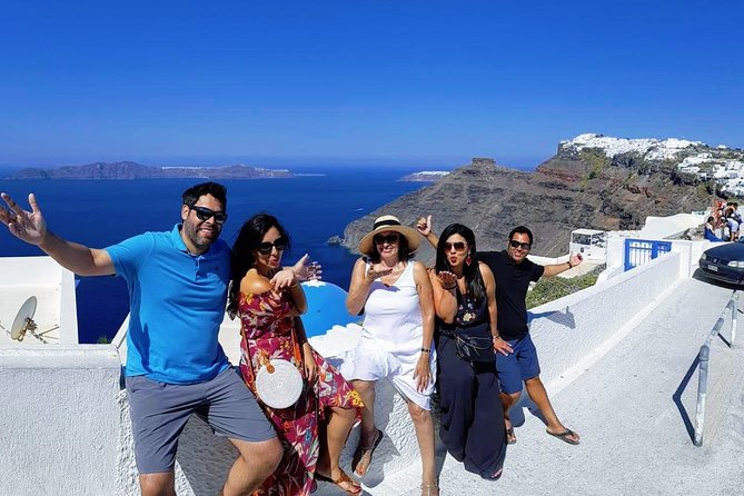 Private Santorini Day Tour & Native Driver - How the itinerary flows: caldera first, then volcanic and coastal