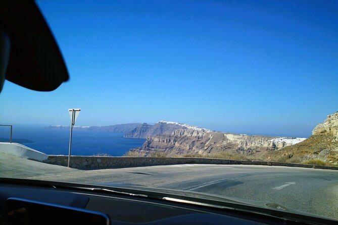 Private Santorini Highlights Tour with Easy and Flat Walks - Price and value: what you pay for and what costs extra