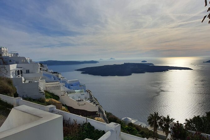 Romantic Private Day Tour in Santorini - Should you book this romantic private day tour?