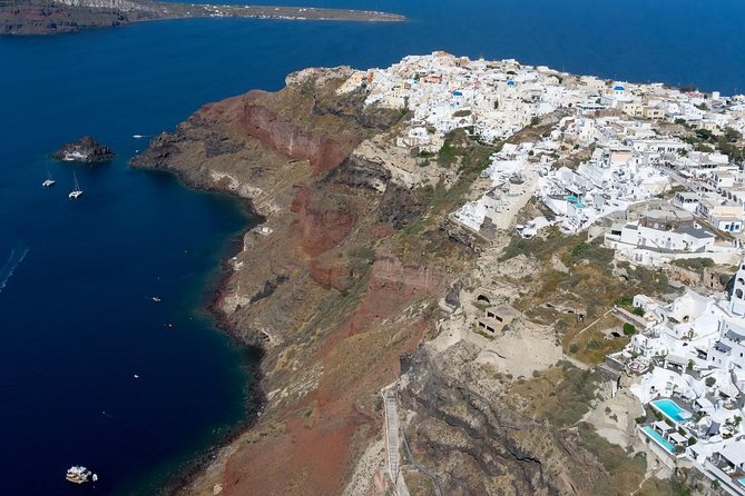 Santorini 30min Helicopter Tour - How the ground loop supports the flight (Imerovigli, Firostefani, Fira)