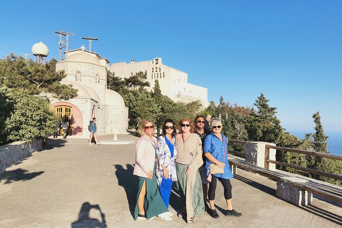 Santorini 4 hours Private Tour : Visit all the hotspots - Akrotiri Lighthouse: a quiet southern viewpoint with big sky