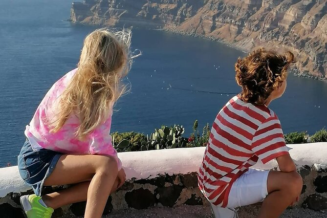 Santorini 4 hours Private Tour : Visit all the hotspots - Price and logistics: does $168.58 per person make sense?