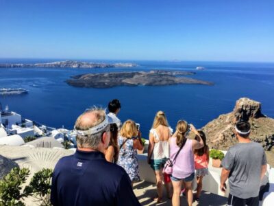 Santorini: 5-Hour Private Shore Excursion - Oia caldera viewpoints and the Blue Dome Church stop