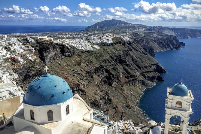 Santorini 5 Hours Sightseeing Tour - Getting to the tour: the 10:00am start and no pick-up